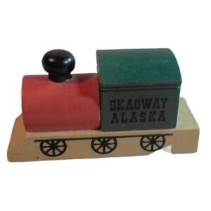 Wooden Train Whistle Skagway Alaska Souvenir Red & Green 3.5"